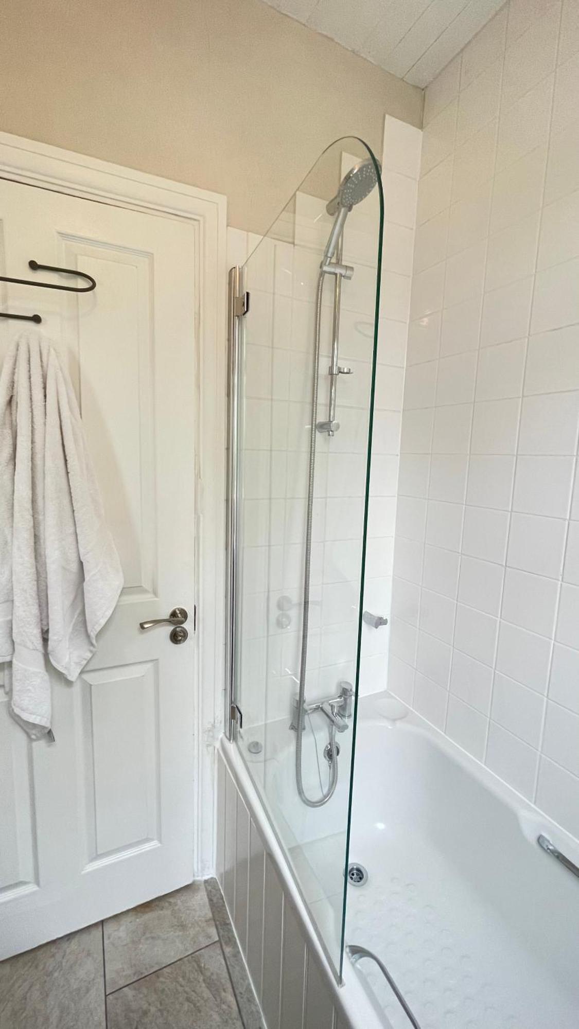 Spacious Double Room With Private Bathroom In Quiet Area Only 20 Min To Central London Streatham Vale Eksteriør bilde