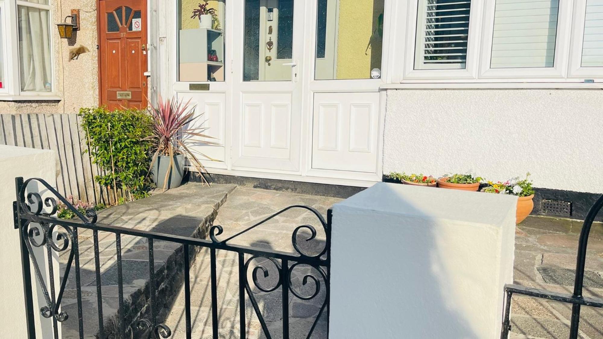 Spacious Double Room With Private Bathroom In Quiet Area Only 20 Min To Central London Streatham Vale Eksteriør bilde